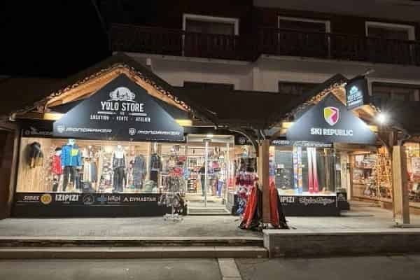 Ski Republic Centre Station Yolo Store